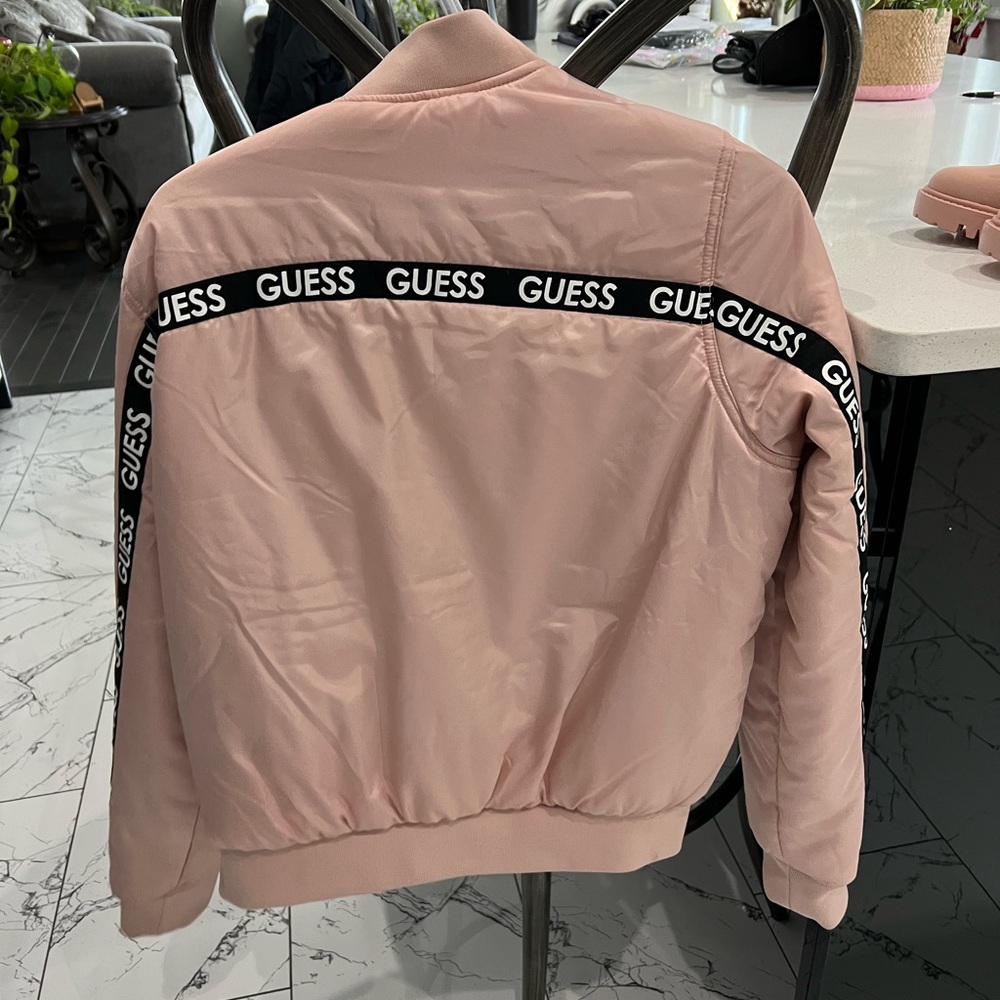 Women’s large guess jacket brand new with tags